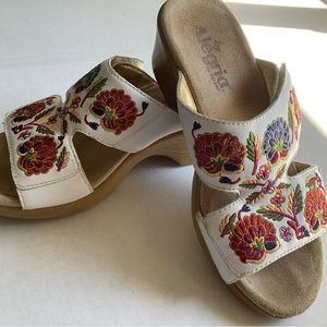 Sandals Alegría womens Embroidered leather wedge size 38 EU / 8 or 8.5 in